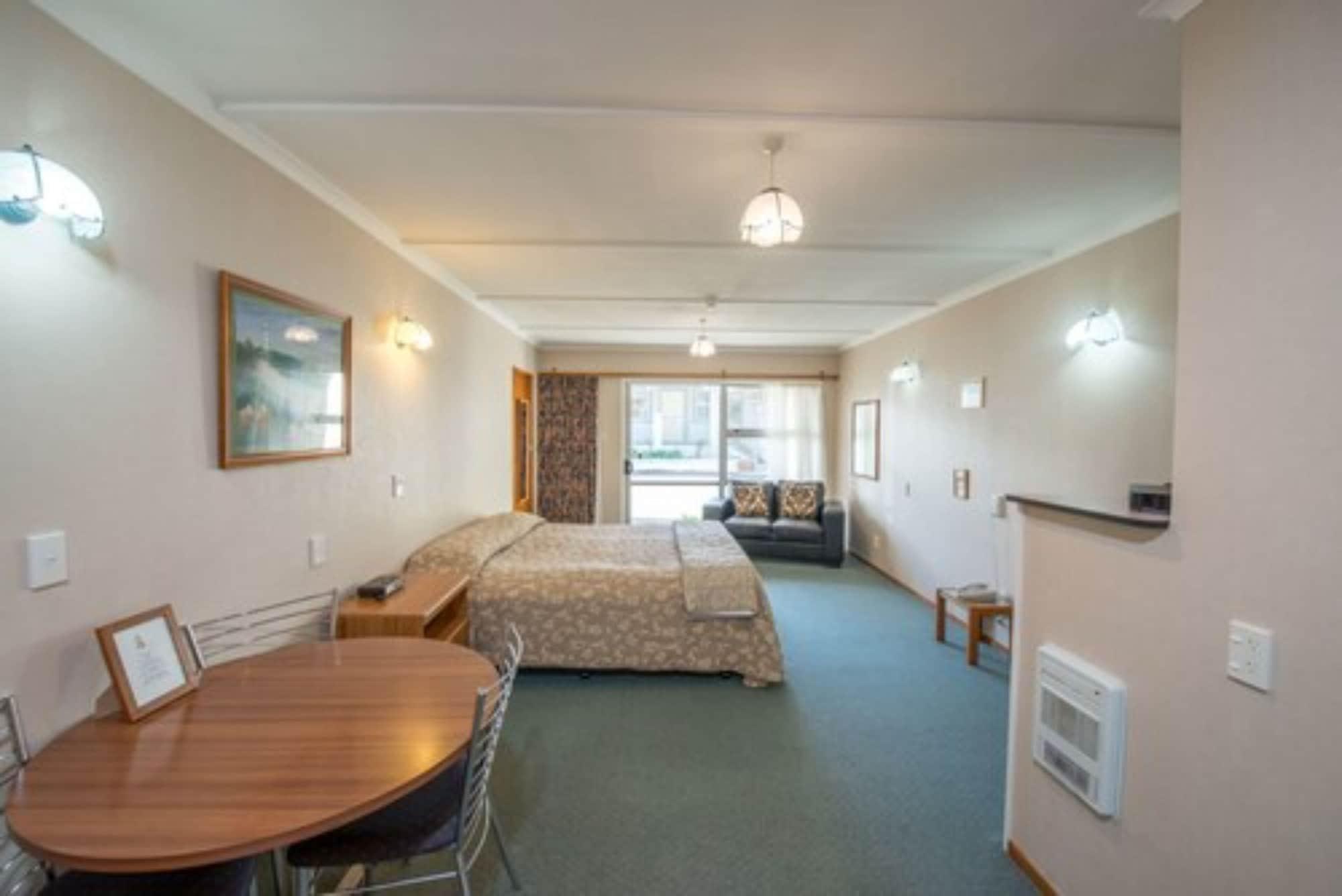 ניו פלימות' Amber Court Motel מראה חיצוני תמונה