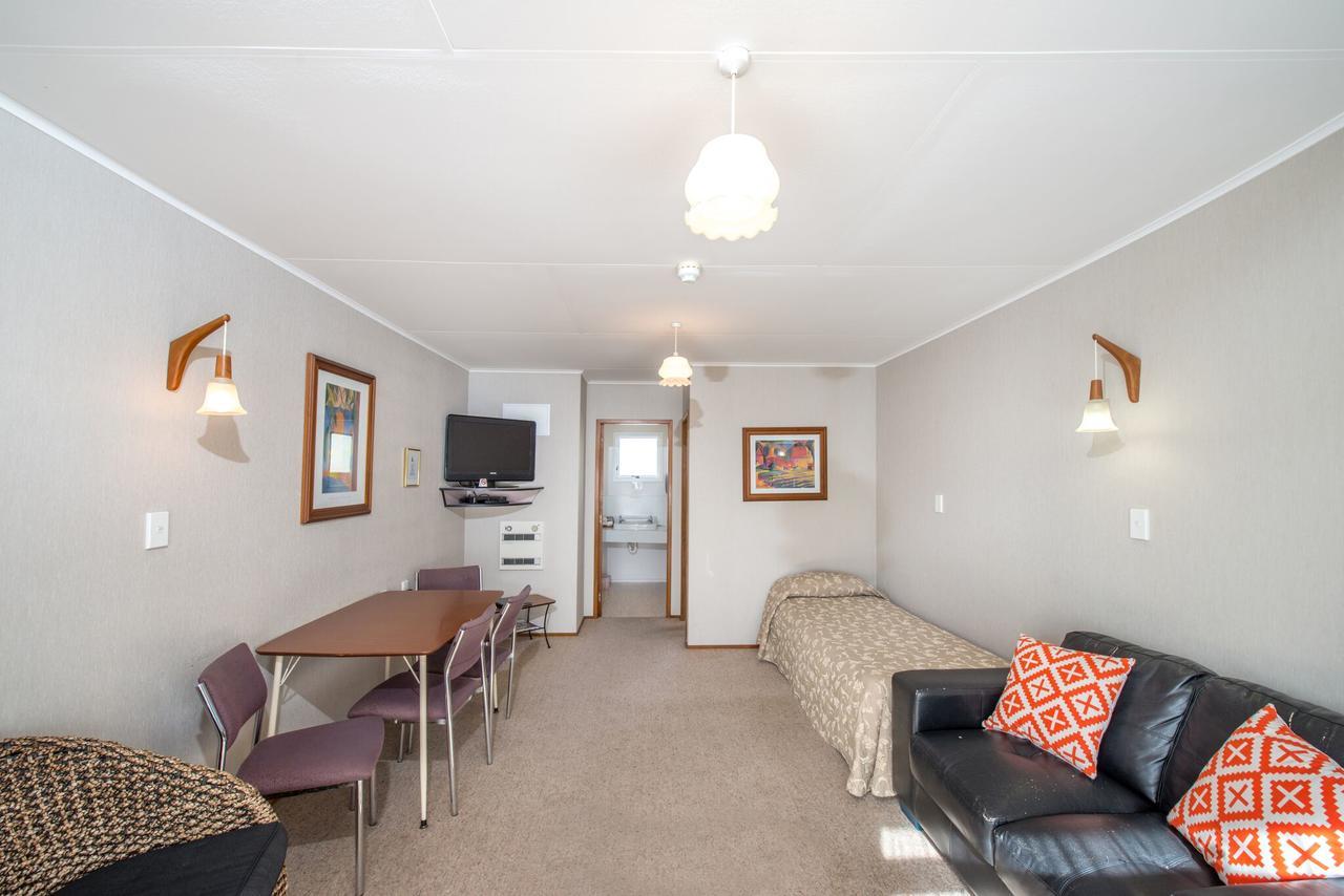 ניו פלימות' Amber Court Motel מראה חיצוני תמונה