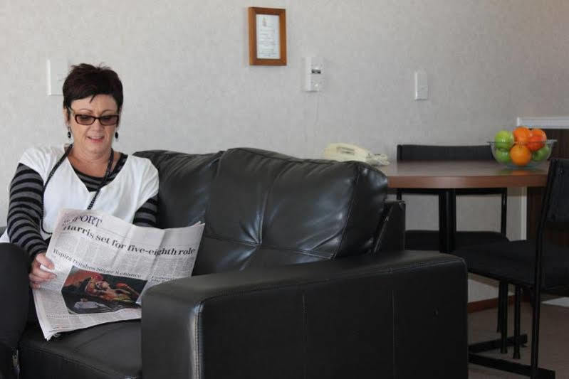ניו פלימות' Amber Court Motel מראה חיצוני תמונה