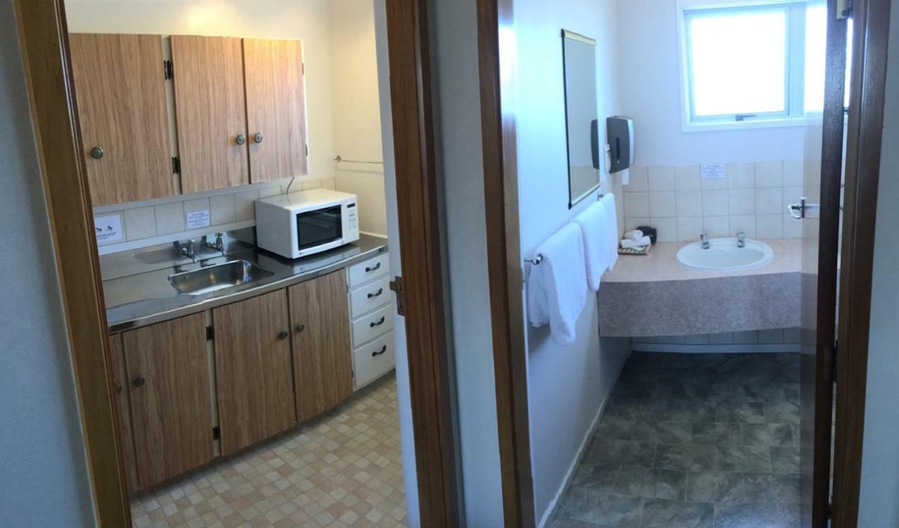 ניו פלימות' Amber Court Motel מראה חיצוני תמונה